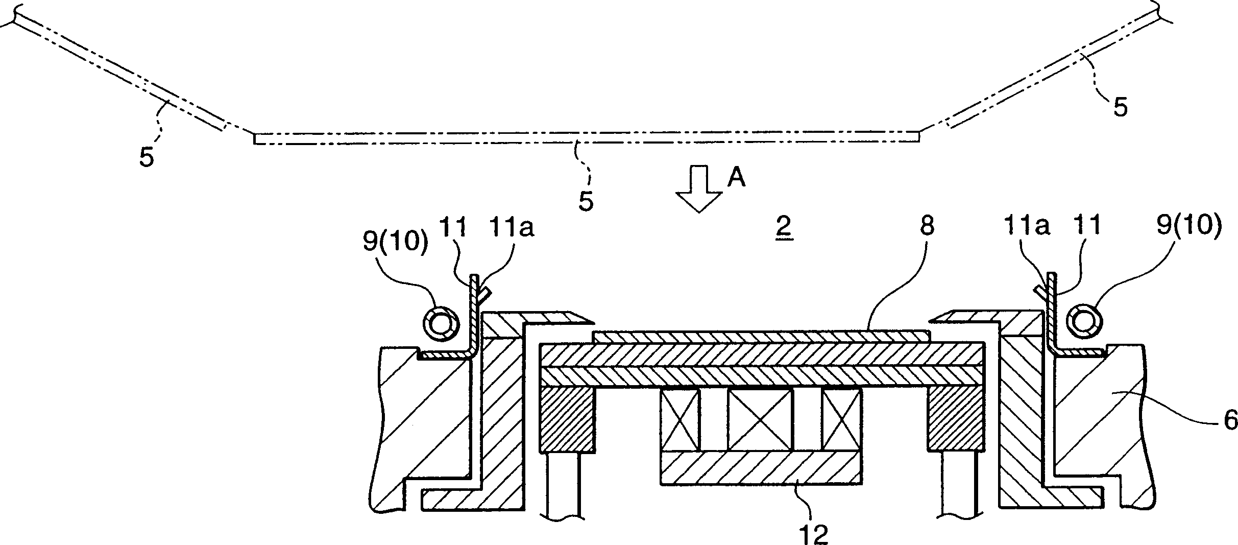 Sputtering device