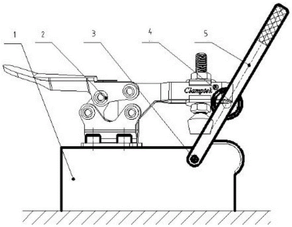 Semi-automatic forming device for cooling nozzle oil pipe and application method