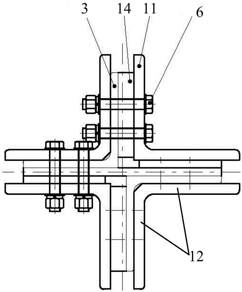 Device for replacing main material of transmission tower