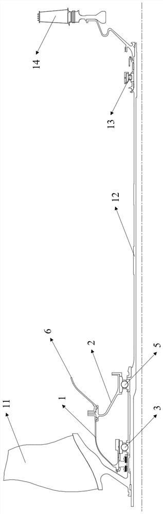 Turn-back type fusing load-reducing force-bearing structure at fan end of low-pressure rotor of engine