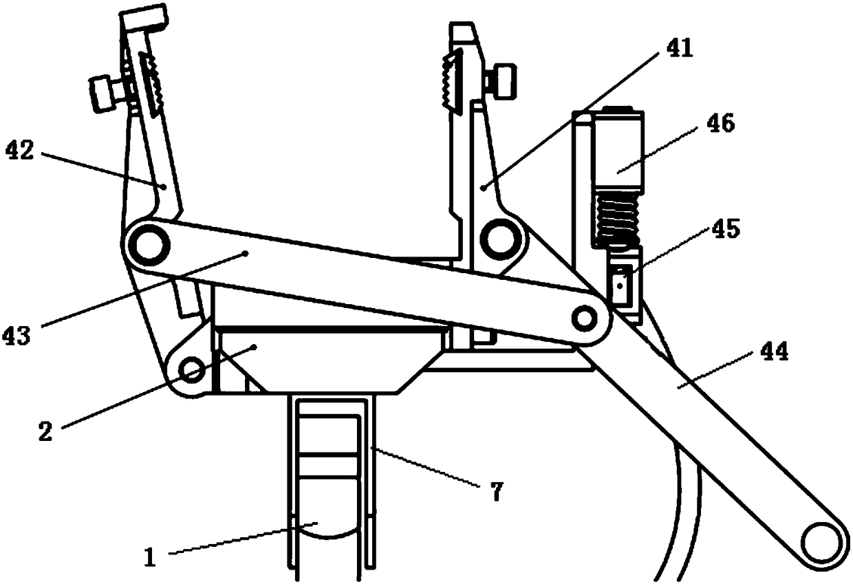 A Quick Installation Tool for Insulation Piercing Clamp