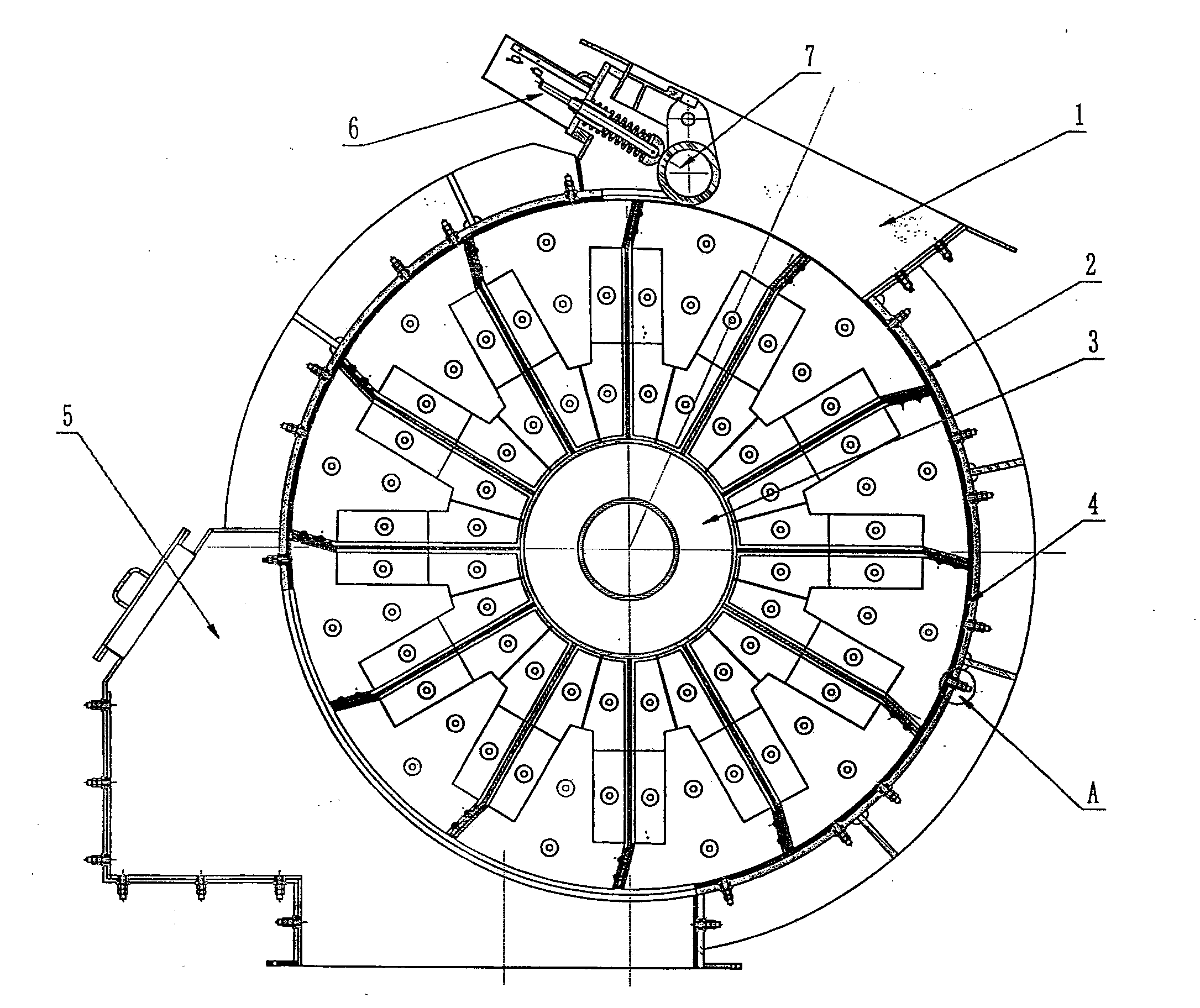 Rotary sealed material discharging device