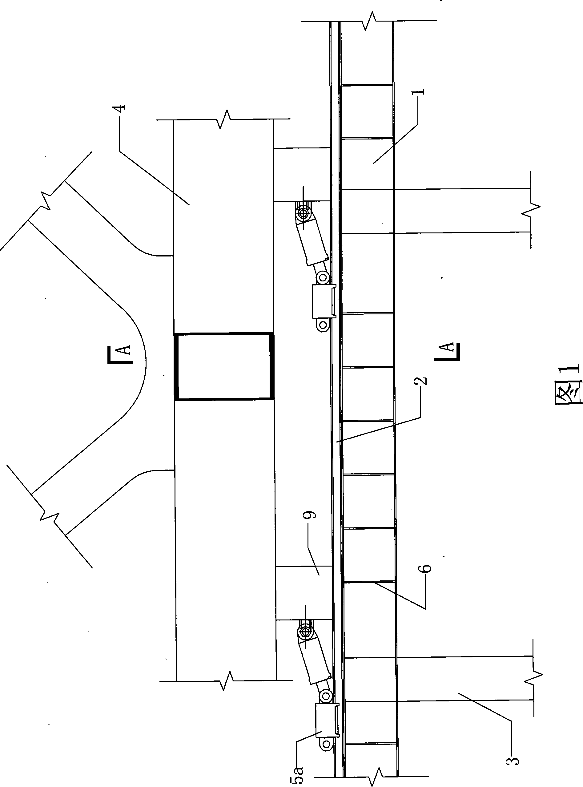 Flexible railway separating thrusting slip construction method and equipment thereof