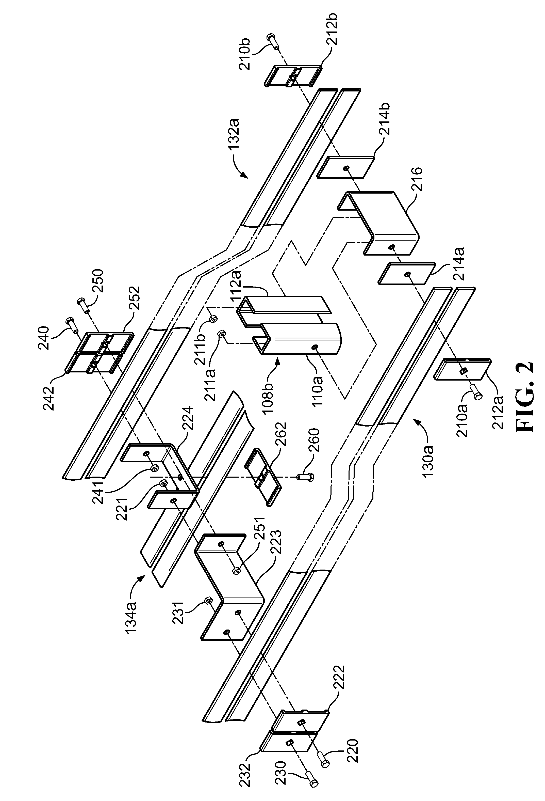 Switchboard bus assembly in which material requirements are reduced without reducing performance