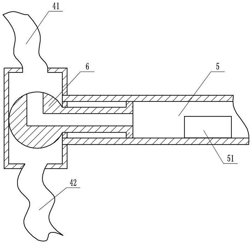 Paper feeding device of die cutting machine