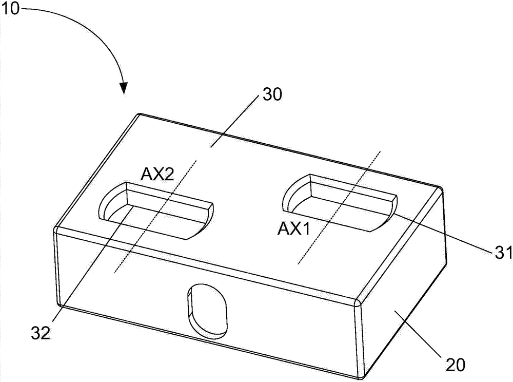 Container corner piece and container with same