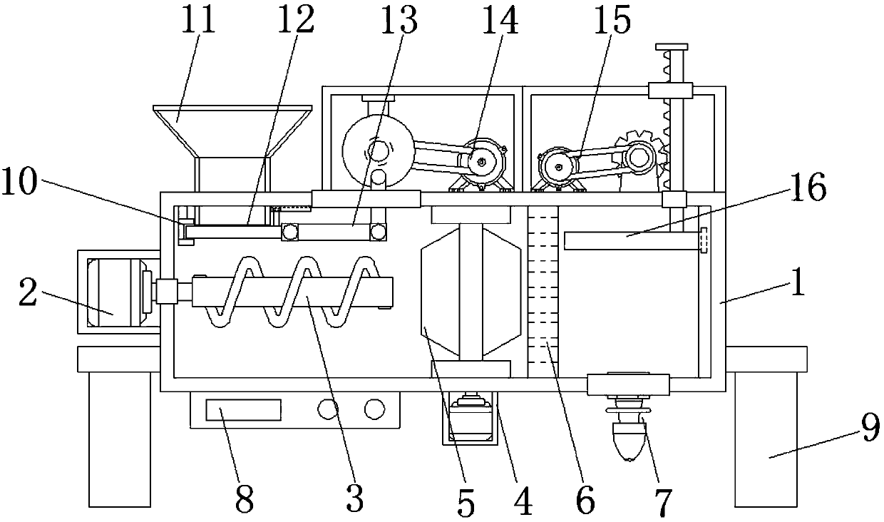 Separated type plastic extruding machine convenient to use