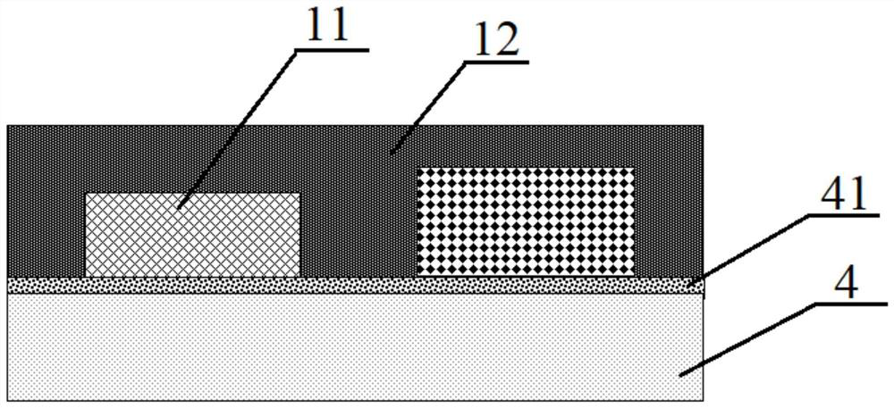 A fan-out chip packaging structure and packaging method