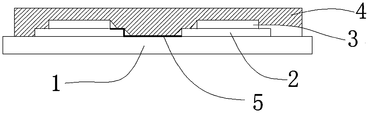 Manufacturing method of silver paste circuit in touch display product and silver paste circuit