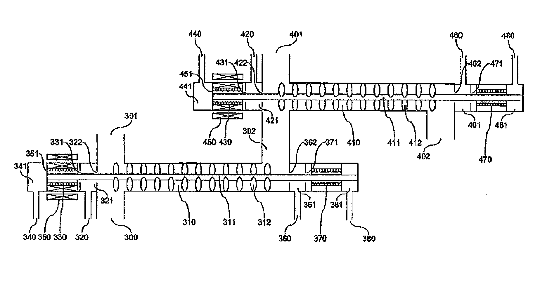 Reaction apparatus and method using supercritical water or subcritical water