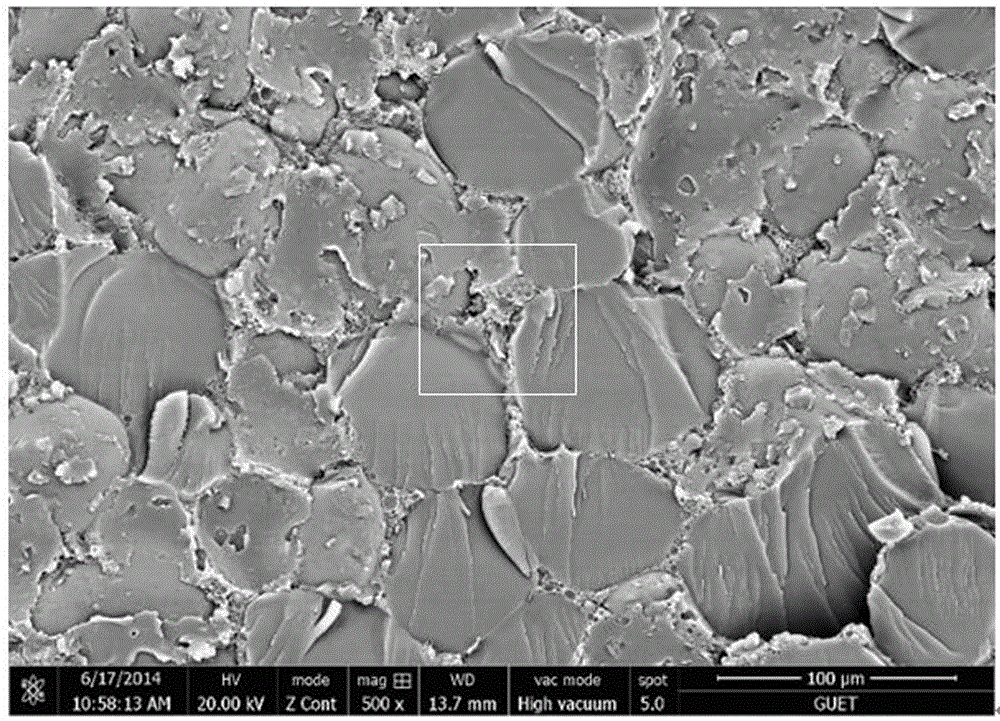 Multi-phase high-dielectric-constant composite material with isolation structure and preparation method thereof