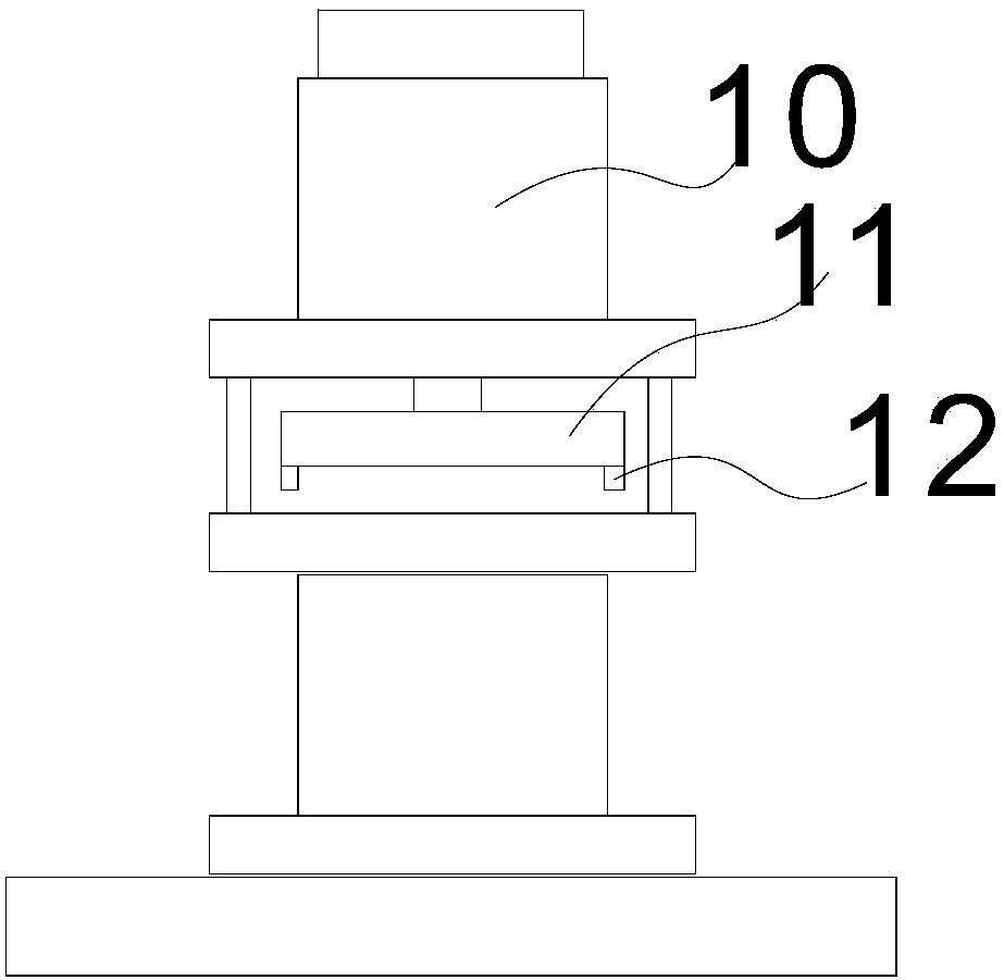 Foam sheet machine pre-storage material device capable of effectively preventing particle damage