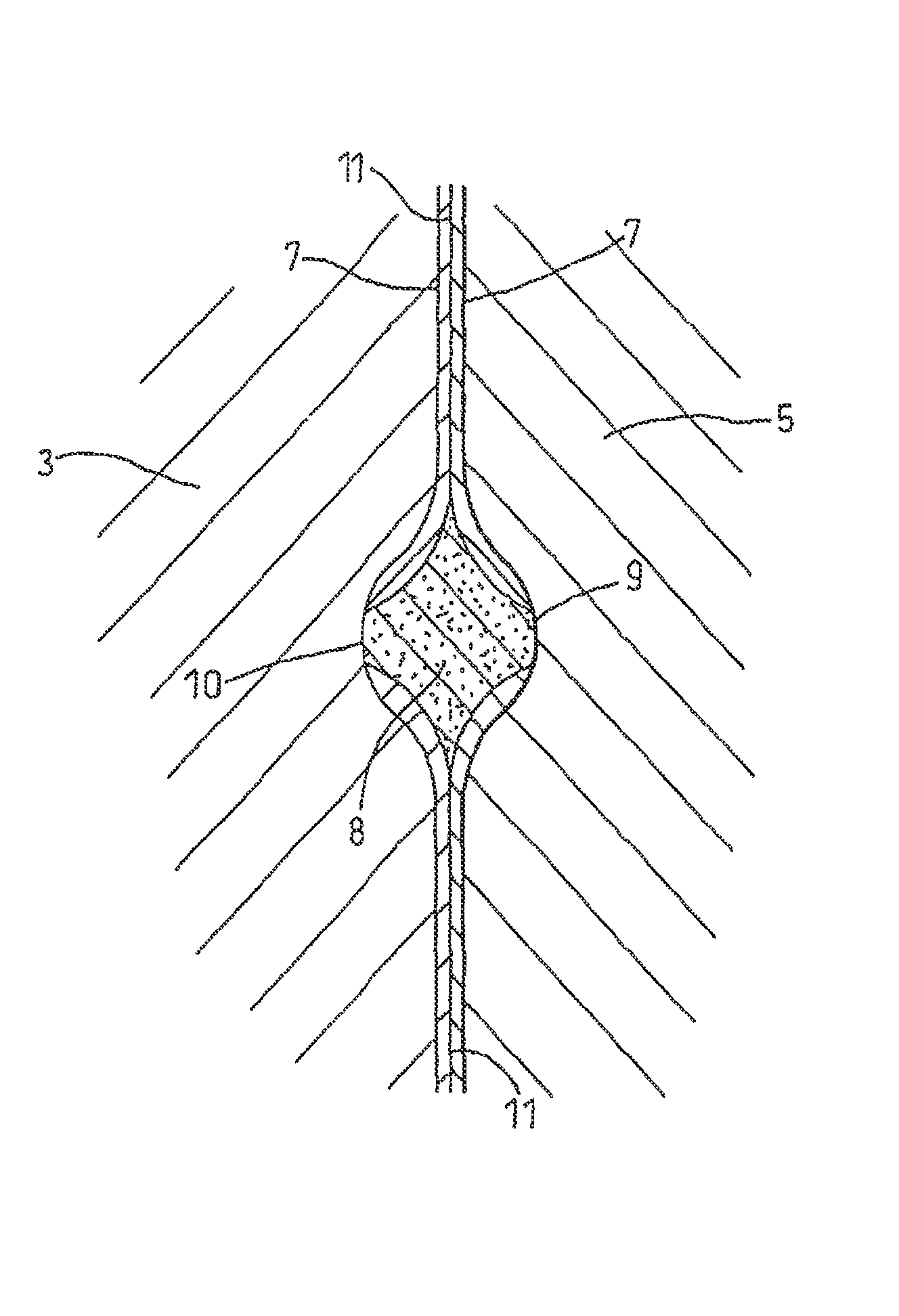 Electrical connection between conductive elements