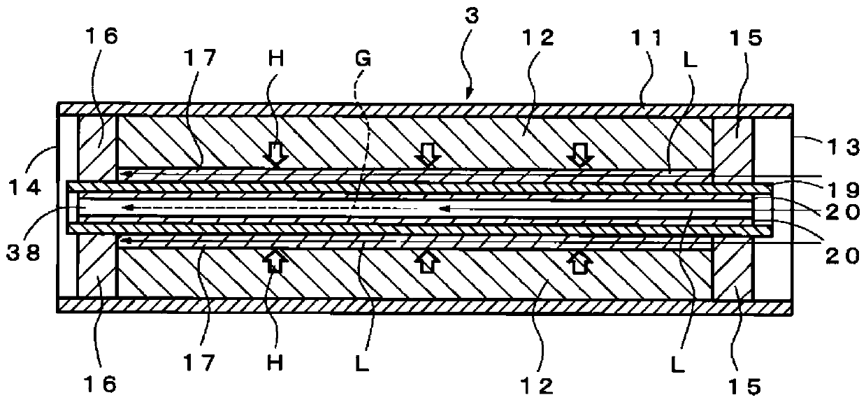 Heat storage container and heat storage device including heat storage container