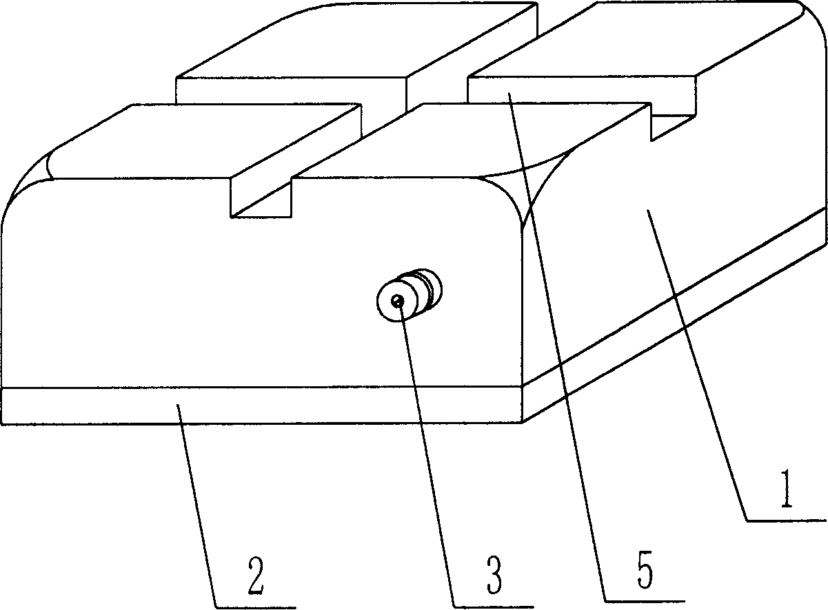 Cavity structural component