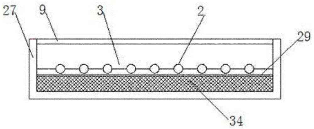 Heating device of solar water heater with discrete-type heat pipes