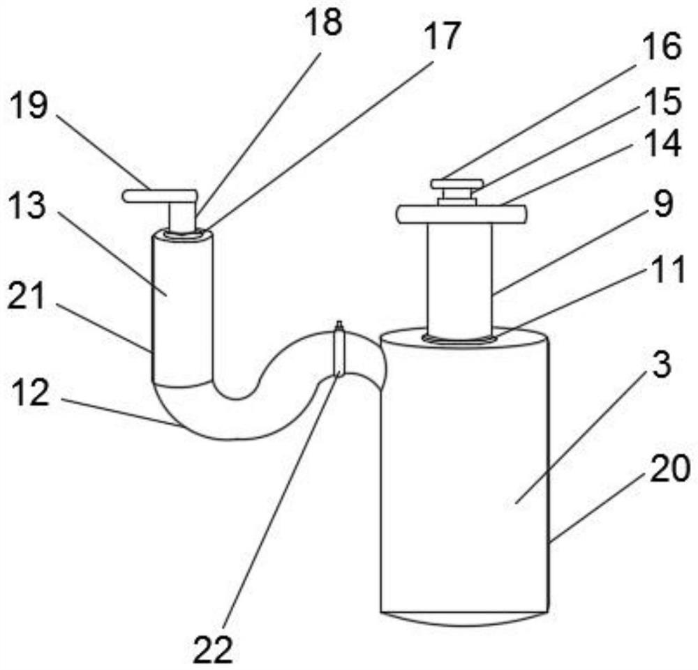 Water quality analyzer with function of accurately adding reagents into water sample