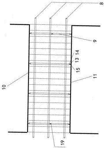 Stair step template supporting device provided with shear wall at two sides and supporting method