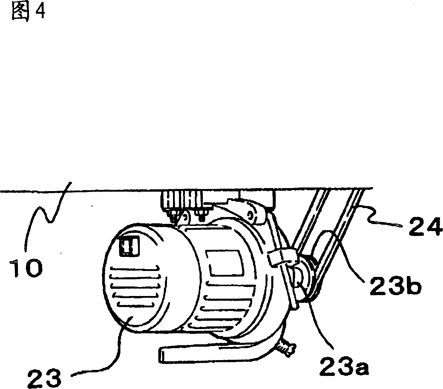 Driving device for crank arm type sewing mechine