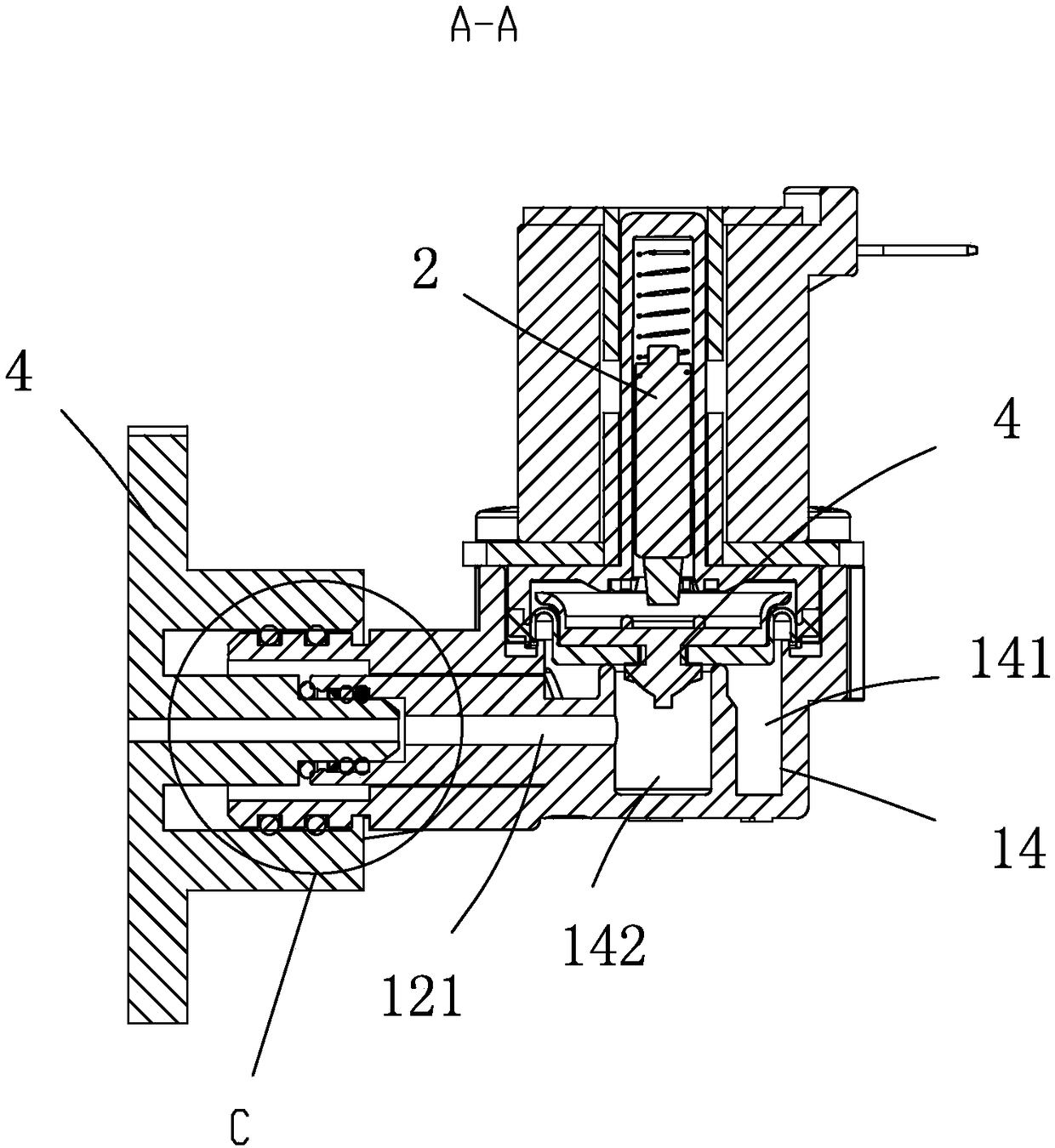 Connecting structure of electromagnetic valve and water in-out pipeline