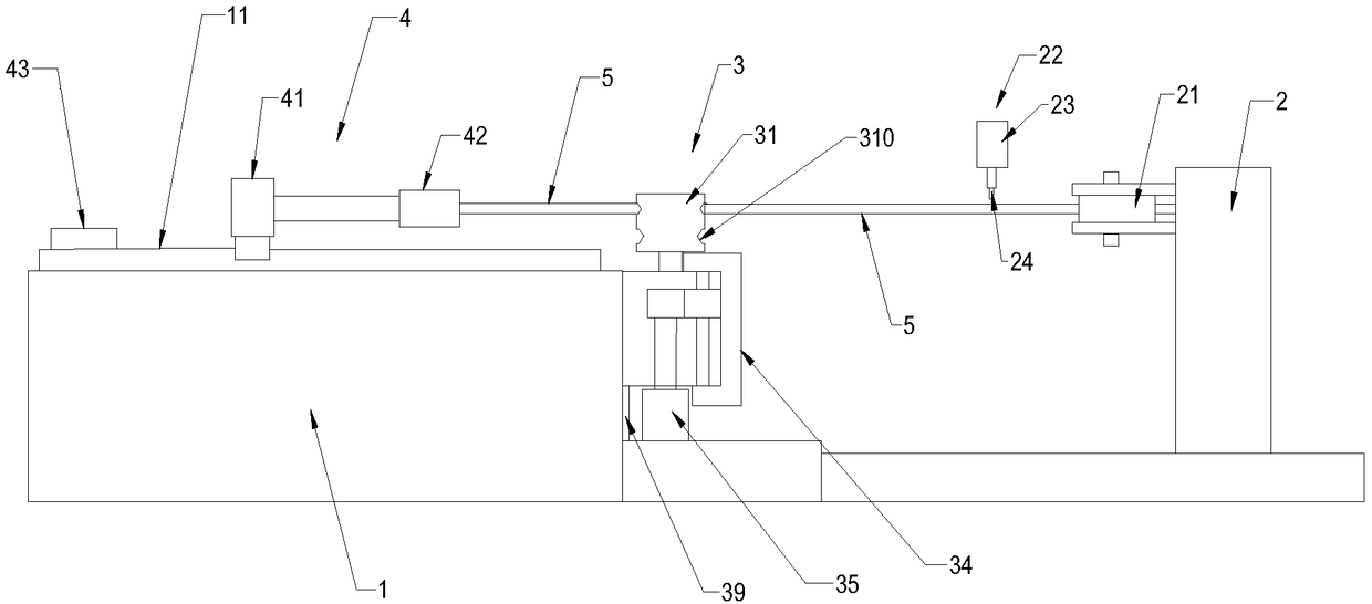 Pipe bending machine