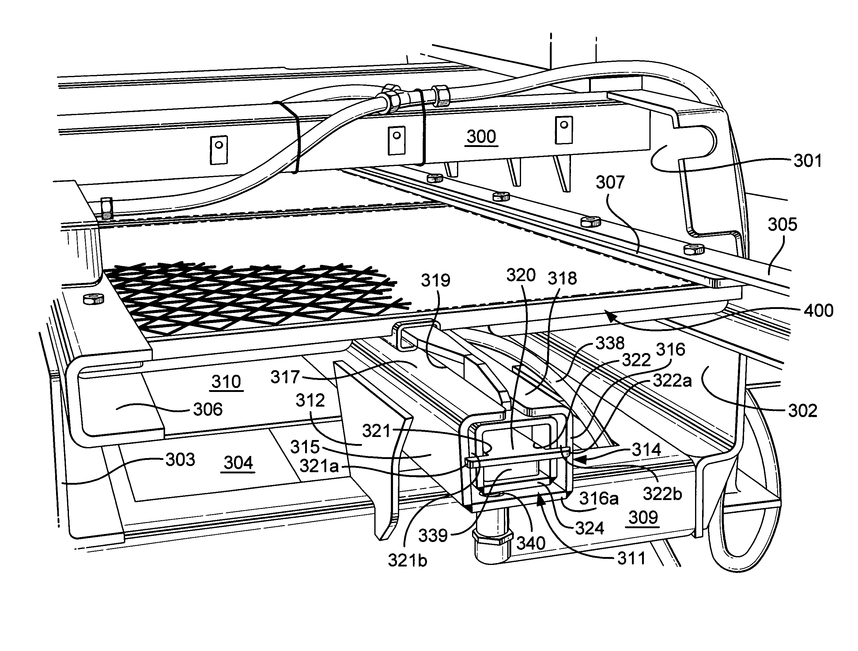 Centrally supported screen assembly