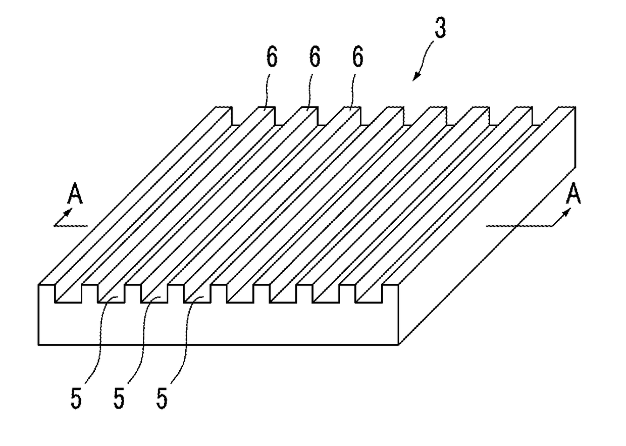 Flexographic printing plate, flexographic printing plate precursor, and manufacturing methods therefor