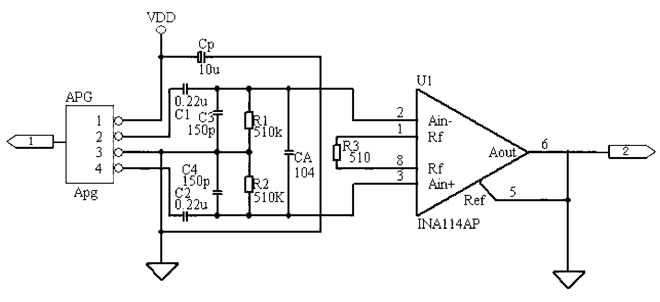 Non-invasive central arterial pressure detector and detection method thereof