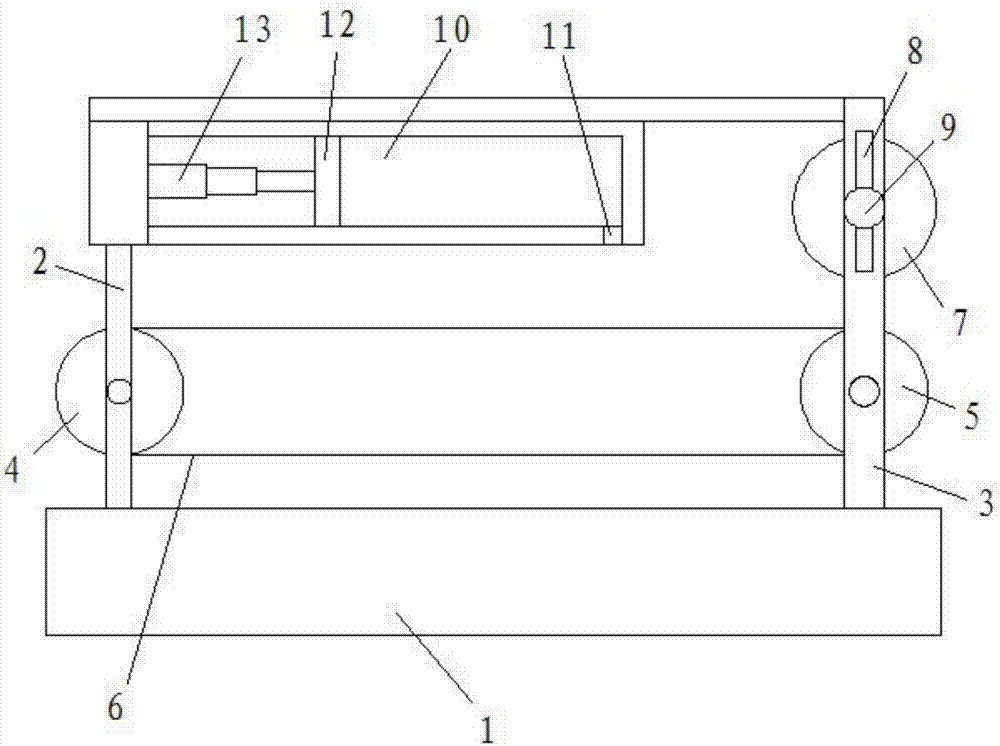 Automatic and uniform sponge gluing device