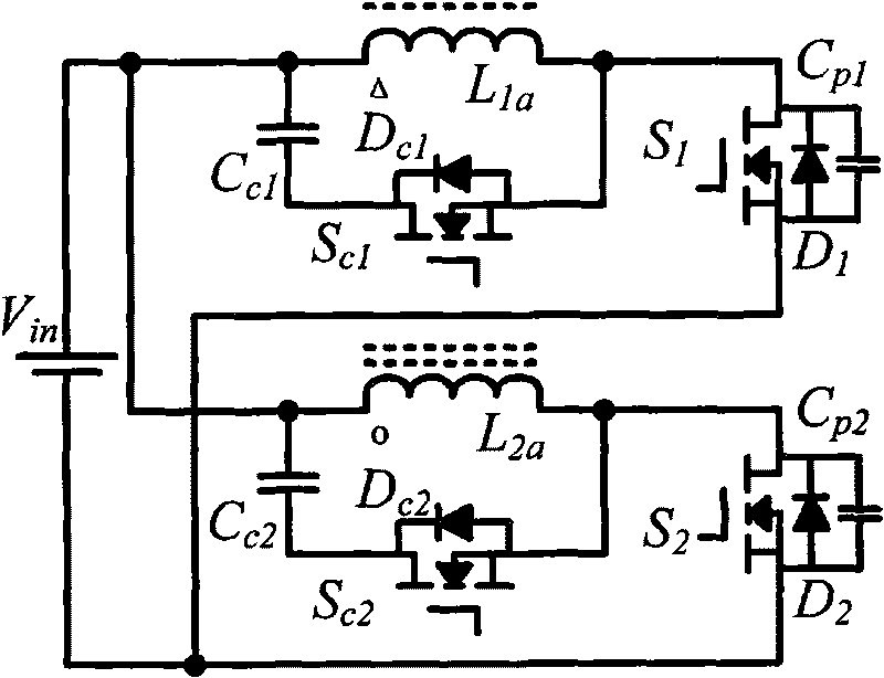 Forward-flyback isolated type boost inverter realized by coupling inductors and application thereof