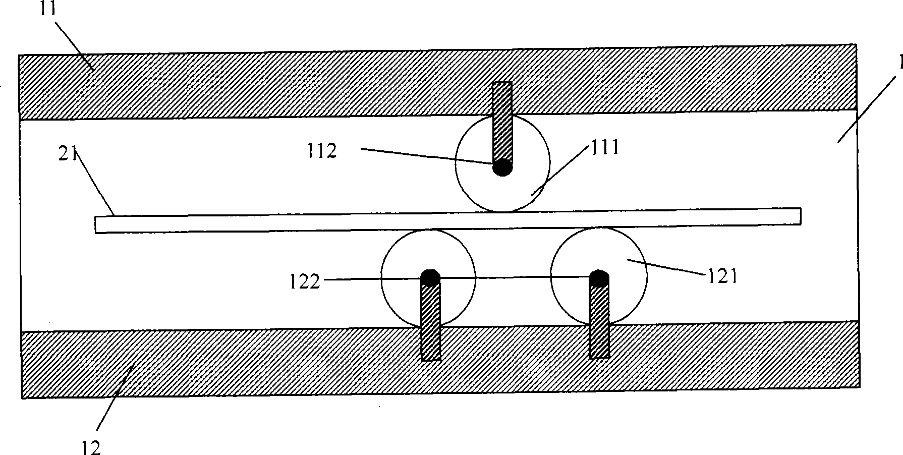 Glass moving door device with good guide sliding performance