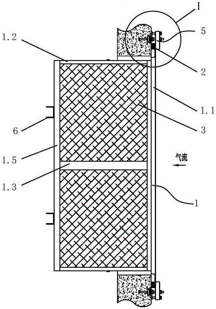 Antiseismic prefilter framed bent in V-shaped arrangement