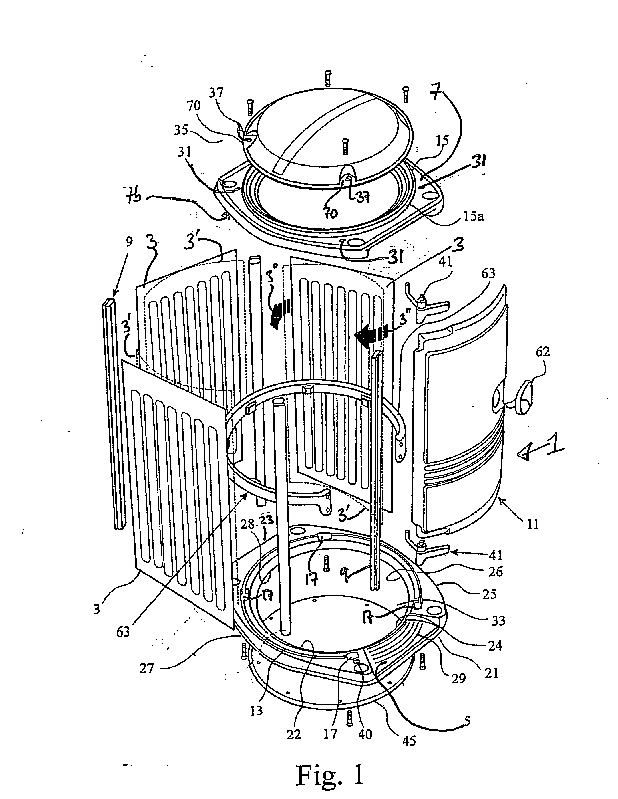 Portable enclosure in particular for sanitary purposes