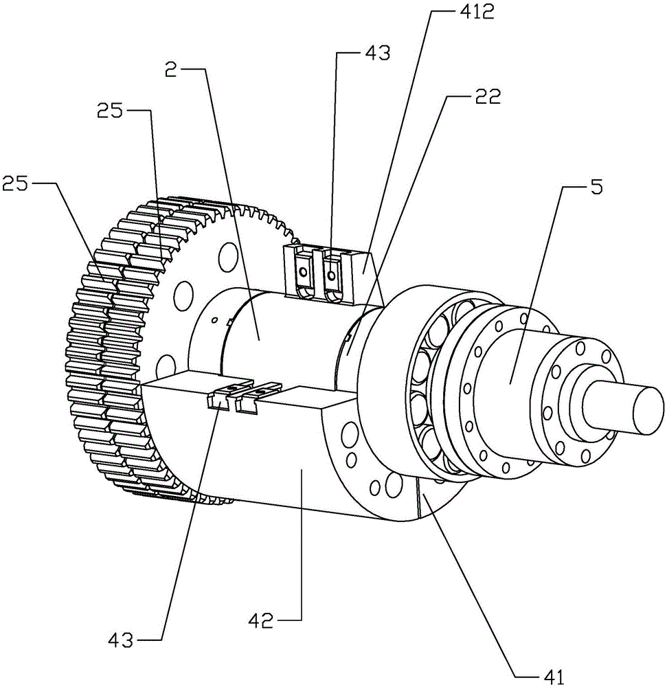 Vibration hammer adjustable eccentric moment drive assembly