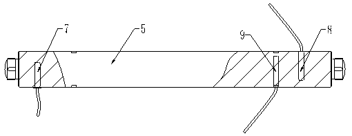 Electric heat tracing device for cold protection of deck machinery of polar ship