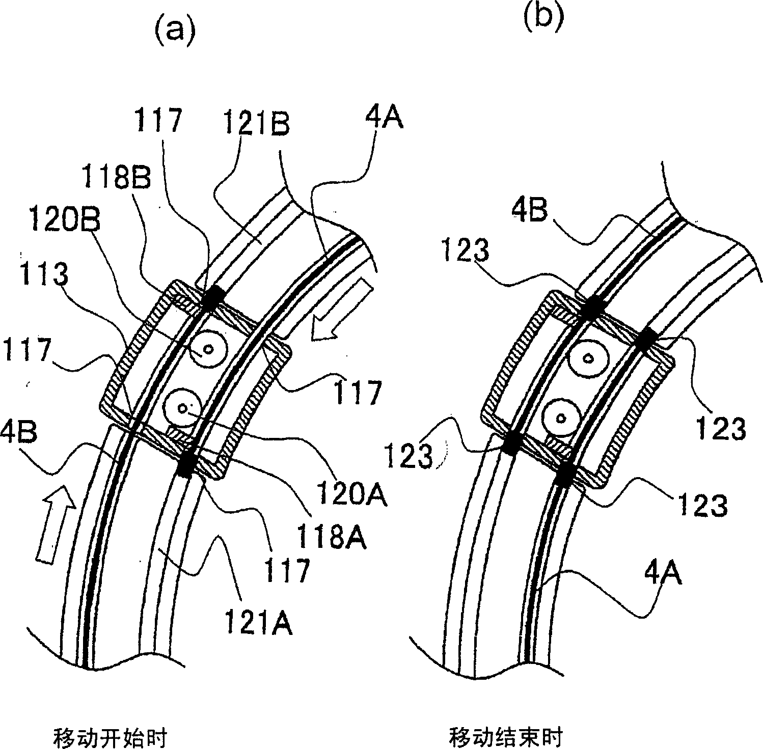 Air conditioner having indoor unit with automatic air filter cleaning function