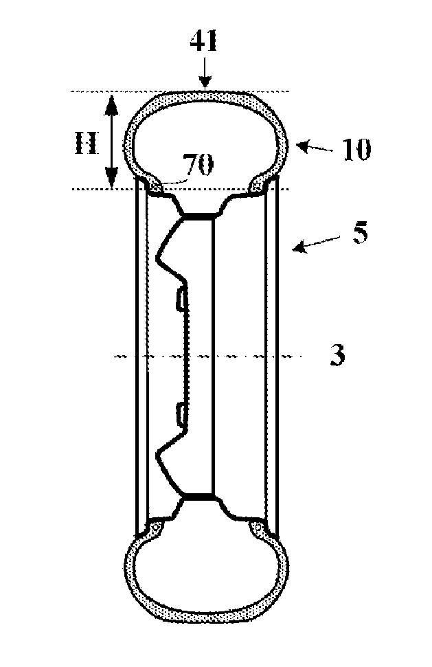 Tire assembly having an improved bead and a mounting rim