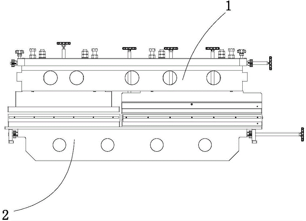 Hot sealing device of bag making machine