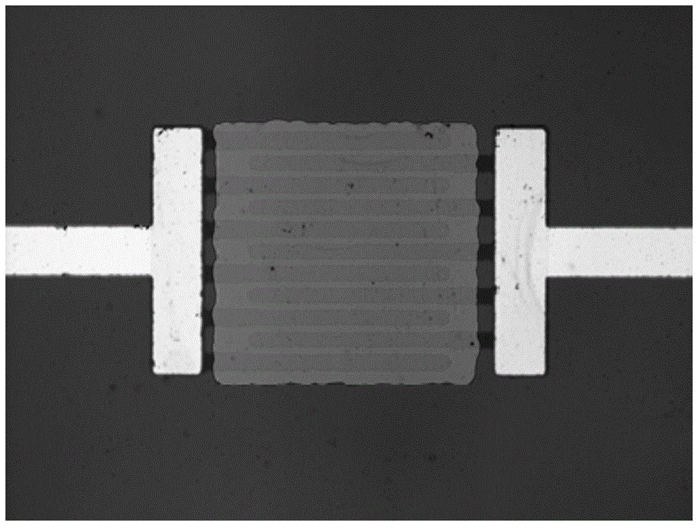 Graphene/silicon/graphene-based avalanche photodetector and manufacturing method thereof