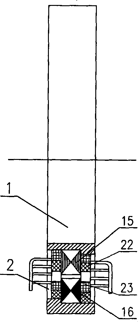 Rotary transformer with relatively small output common ground error