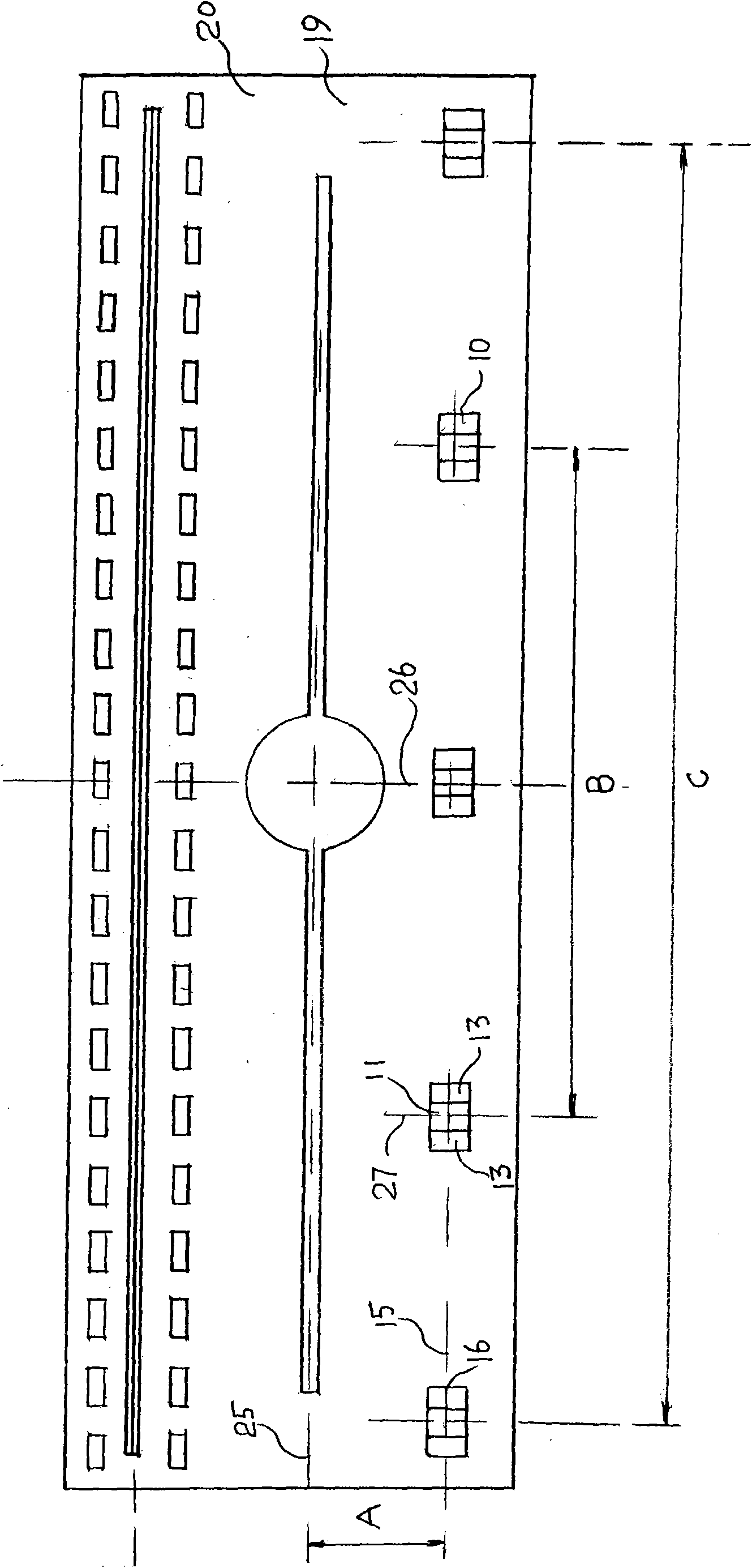 Multi-point type extrusion deformation-resistant accurate positioning opening and closing device