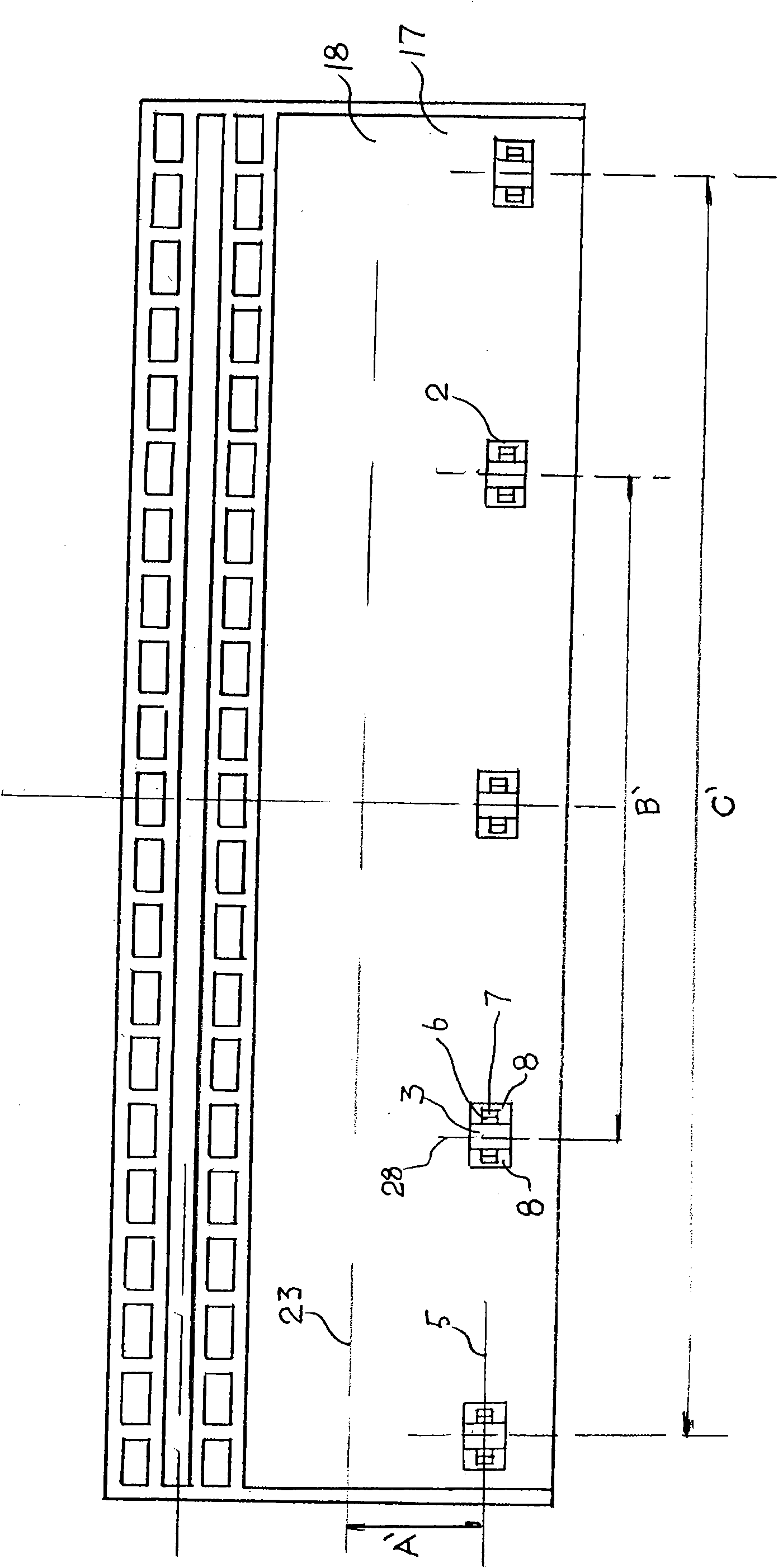 Multi-point type extrusion deformation-resistant accurate positioning opening and closing device