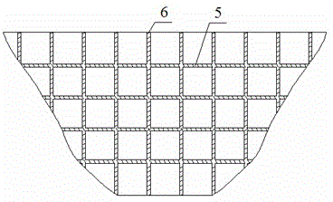 High rock-fill dam membrane anti-seepage body on deep coverage layer and construction method of high rock-fill dam membrane anti-seepage body