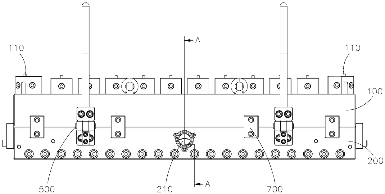 Slit type coating head