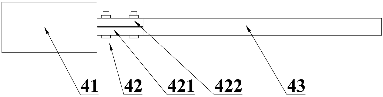 Rust removal device for inner wall and outer wall of steel pipe