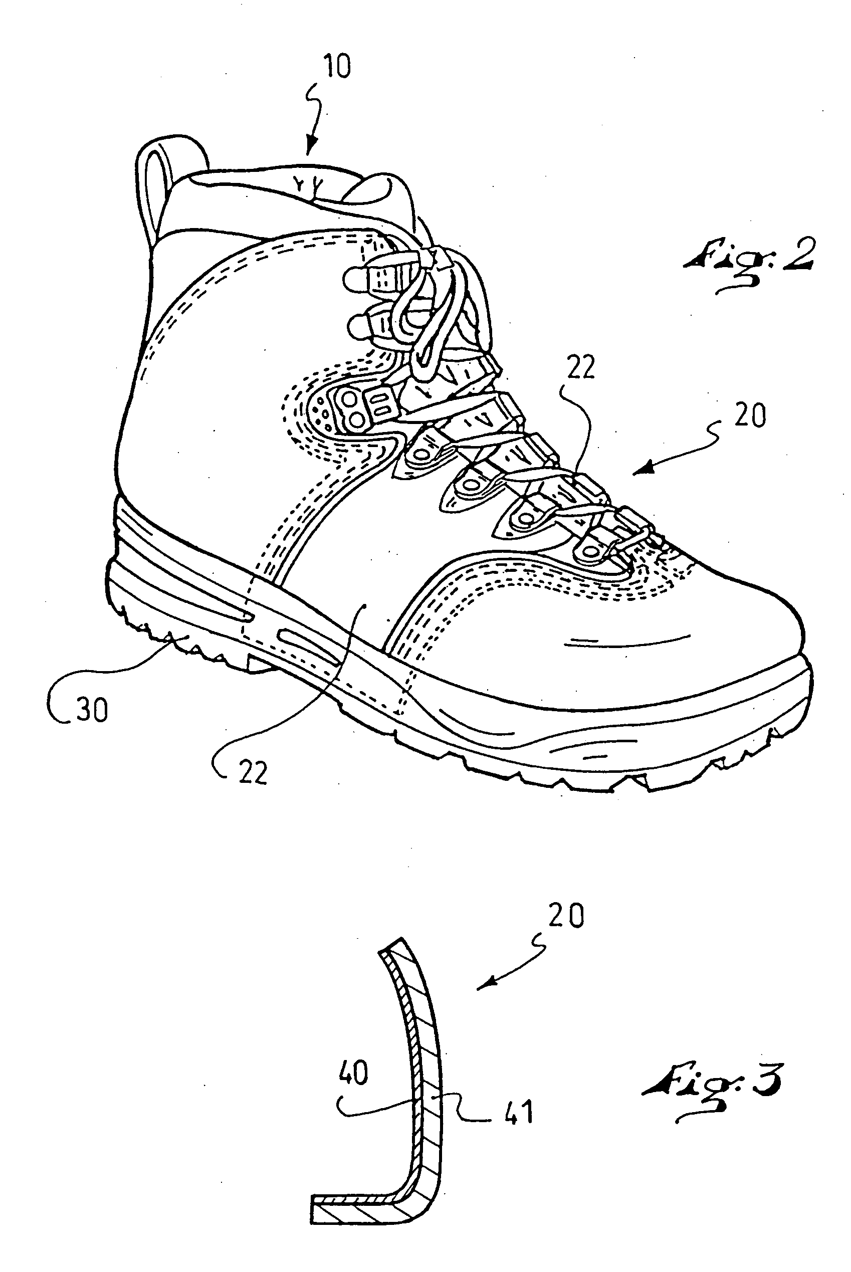 Composite reinforcement element, a boot and a binding incorporating such element, and a method of manufacturing same