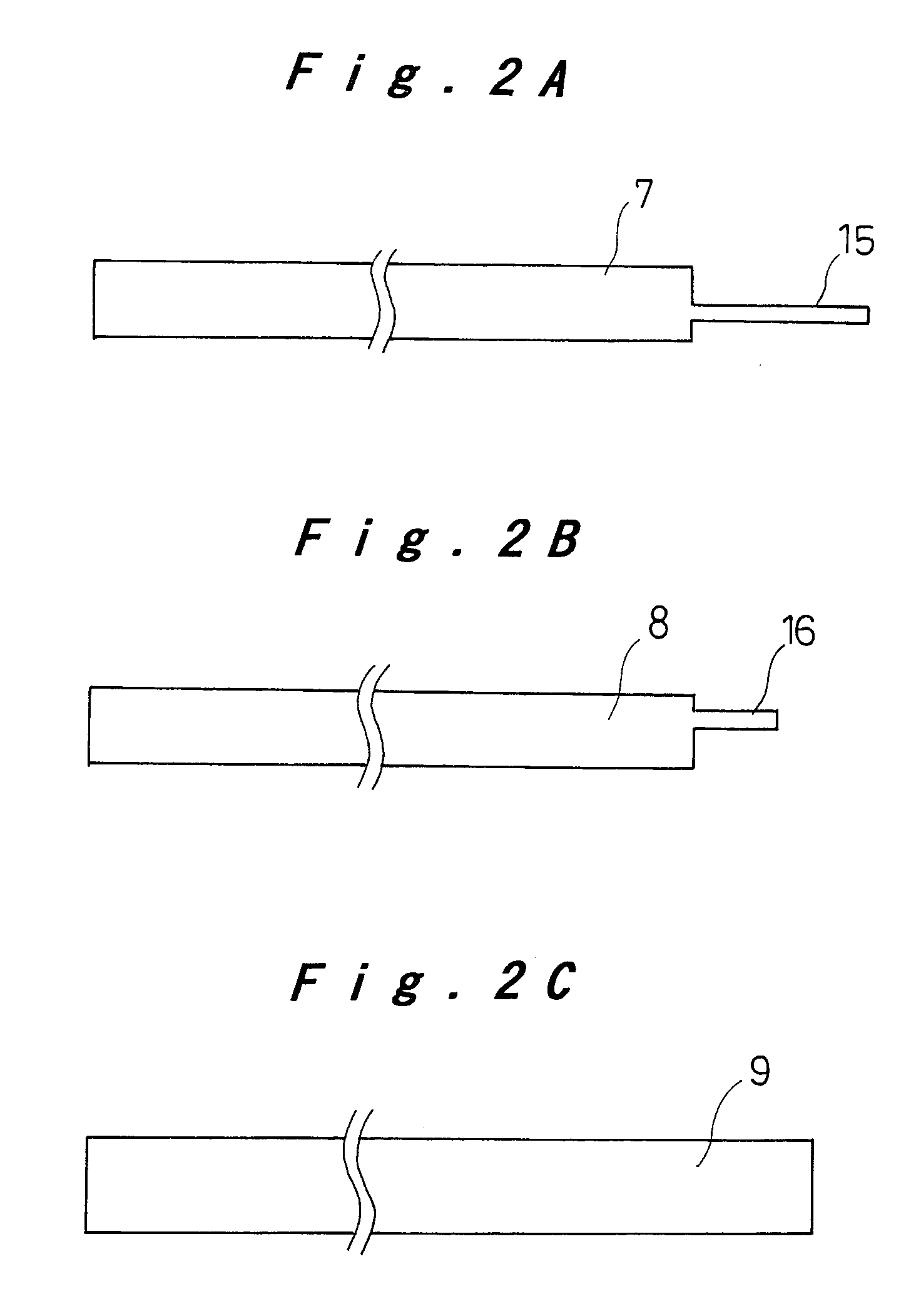 Flat battery and production method therefor