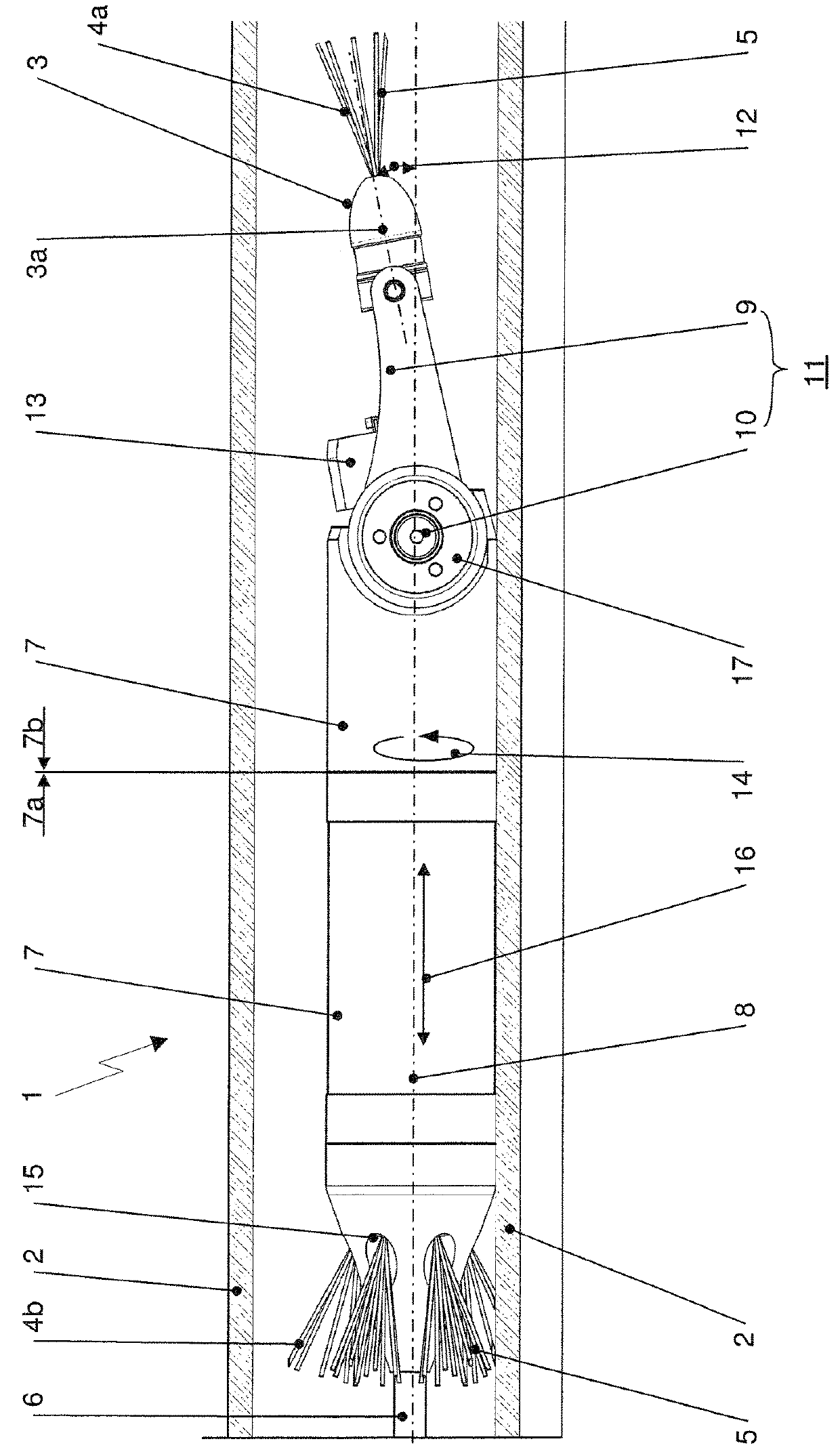 Device for cleaning pipes