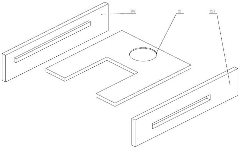 A Space-Saving Accelerator Radiation Head Homogenizer Structure