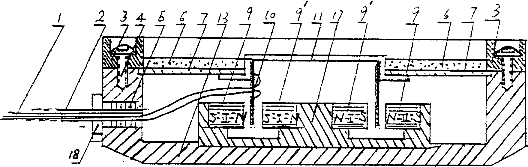 Electric water music body-sensing vibration transmitting transducer